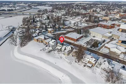 111 Canal Street, Little Chute, WI 54140 - Photo 7