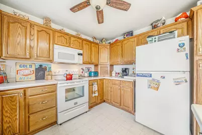 1531 Waukau Road, Omro, WI 54963 - Photo 9