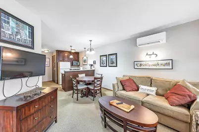 4920 Landmark Circle #2208, Egg Harbor, WI 54209 - Photo 5