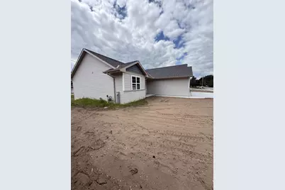 1007 Constellation Way, Marinette, WI 54143 - Photo 37
