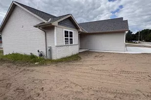 1007 Constellation Way, Marinette, WI 54143 - Photo 37