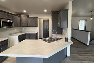 1007 Constellation Way, Marinette, WI 54143 - Photo 9