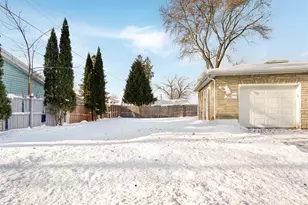 358 Lloyd St, Fond du Lac, WI 54935 - Photo 21