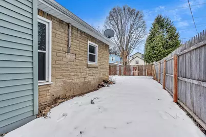 358 Lloyd Street, Fond du Lac, WI 54935 - Photo 23