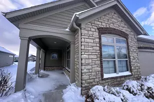 159 N Bedford Rd, Green Bay, WI 54311 - Photo 3