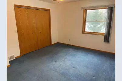 N2420 Wolf Road, Clintonville, WI 54929 - Photo 9