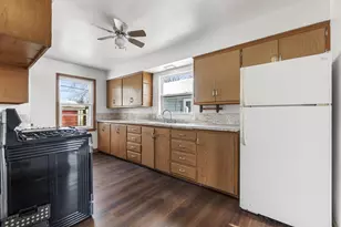 309 E 12th St, Fond du Lac, WI 54935 - Photo 9
