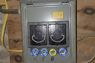 859 Broadway St, Sheboygan Falls, WI 53085 - Photo 37