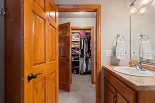 3816 Shore Crest Ln, Green Bay, WI 54311 - Photo 23