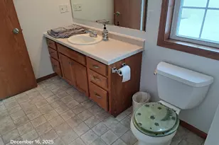 2286 Spring Meadow Dr, Neenah, WI 54956 - Photo 15