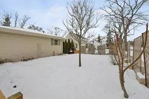 1217 Charles St, De Pere, WI 54115 - Photo 39