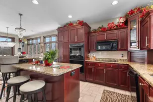 9366 Memory Ln, Neenah, WI 54956 - Photo 11