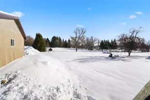 1920 Mason St, New Holstein, WI 53061 - Photo 29