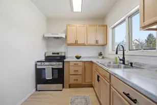 1920 Mason St, New Holstein, WI 53061 - Photo 5