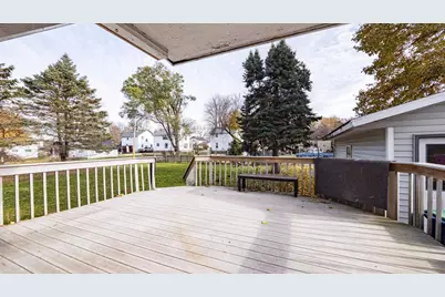 265 Modoc Street, Clintonville, WI 54929 - Photo 11