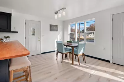 846 Bellevue Street, Green Bay, WI 54302 - Photo 7