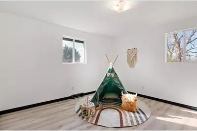 846 Bellevue Street, Green Bay, WI 54302 - Photo 21