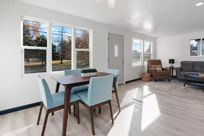 846 Bellevue Street, Green Bay, WI 54302 - Photo 9