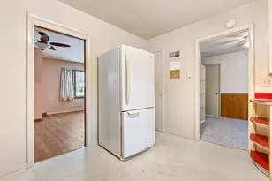 2116 16th Ave, Menominee, MI 49858 - Photo 7