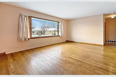 2116 16th Avenue, Menominee, MI 49858 - Photo 3