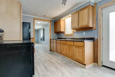 1031 Spruce Street, Marinette, WI 54143 - Photo 9