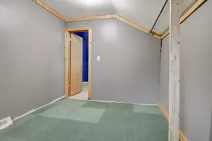 1031 Spruce St, Marinette, WI 54143 - Photo 25