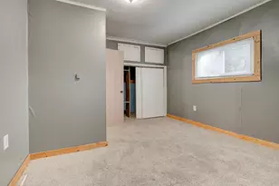 1031 Spruce St, Marinette, WI 54143 - Photo 19