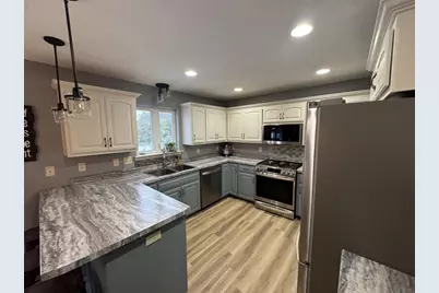 2340 Talladega Speedway Drive, De Pere, WI 54115 - Photo 17