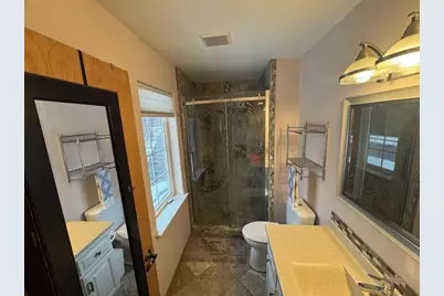 2340 Talladega Speedway Drive, De Pere, WI 54115 - Photo 35