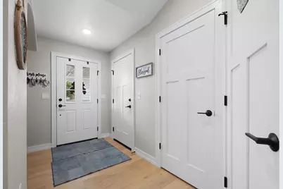 1855 Southbridge Road, De Pere, WI 54115 - Photo 5