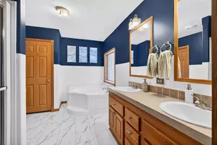 N6223 County Rd E, De Pere, WI 54115 - Photo 23