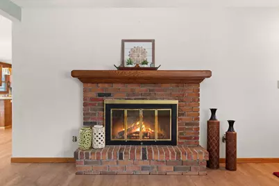 1360 Glen Road, Ashwaubenon, WI 54313 - Photo 5