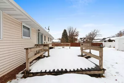 1360 Glen Road, Ashwaubenon, WI 54313 - Photo 33