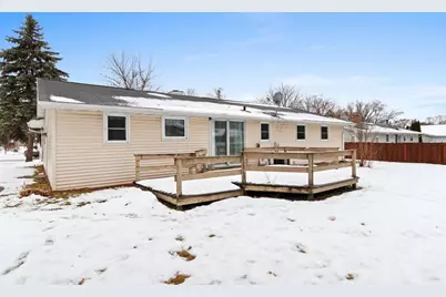 1360 Glen Road, Ashwaubenon, WI 54313 - Photo 3