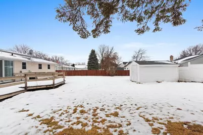 1360 Glen Road, Ashwaubenon, WI 54313 - Photo 35