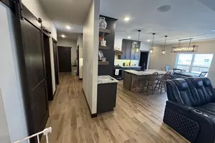 2664 Chambers Xing, Green Bay, WI 54313 - Photo 9