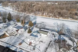 302 McDonald St, Oconto, WI 54153 - Photo 39