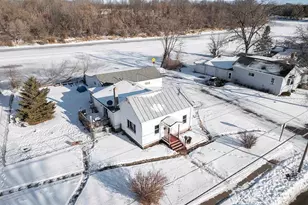 302 McDonald St, Oconto, WI 54153 - Photo 35