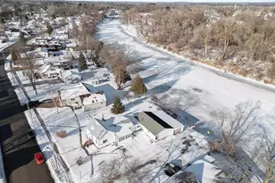 302 McDonald St, Oconto, WI 54153 - Photo 41