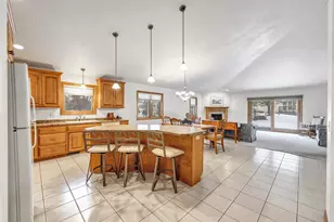 1062 Coronado Ct, Oneida, WI 54155 - Photo 7