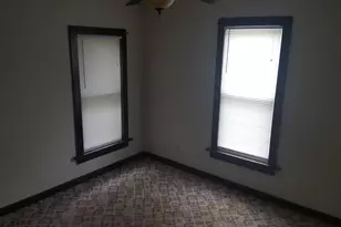 229 E Irving Ave, Oshkosh, WI 54901 - Photo 15