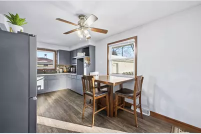 1419 W 3rd Street, Kimberly, WI 54136 - Photo 7