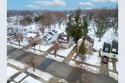 952 Bond Street, Green Bay, WI 54303 - Photo 5