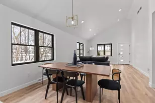 2849 Ruschfield Dr, Oshkosh, WI 54904 - Photo 9