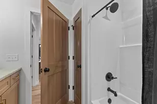 2849 Ruschfield Dr, Oshkosh, WI 54904 - Photo 25