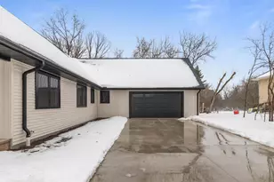 2849 Ruschfield Dr, Oshkosh, WI 54904 - Photo 41