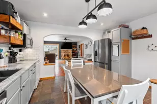 812 Fremont St, Fremont, WI 54940 - Photo 3