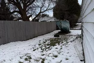 1610 17th St, Two Rivers, WI 54241 - Photo 7