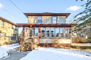 847 N 6th St, Manitowoc, WI 54220 - Photo 1