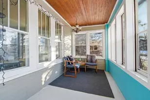 847 N 6th St, Manitowoc, WI 54220 - Photo 13